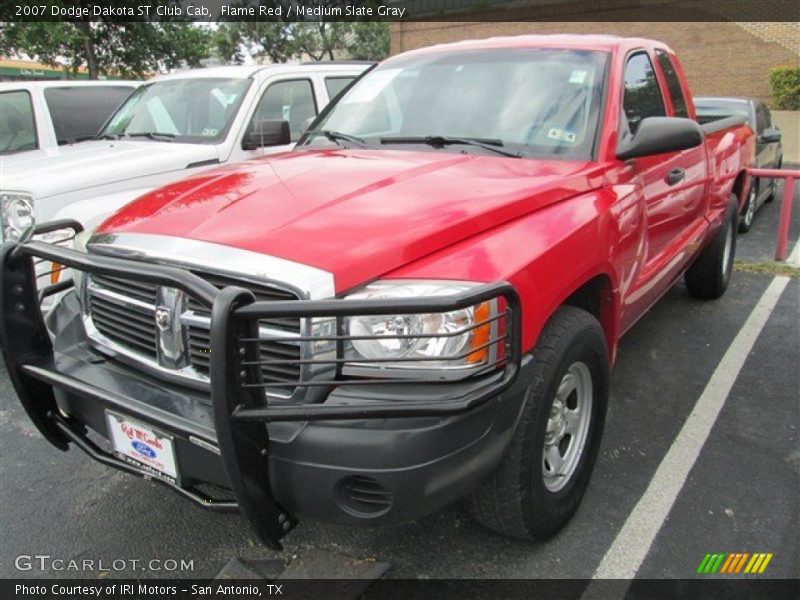 Flame Red / Medium Slate Gray 2007 Dodge Dakota ST Club Cab