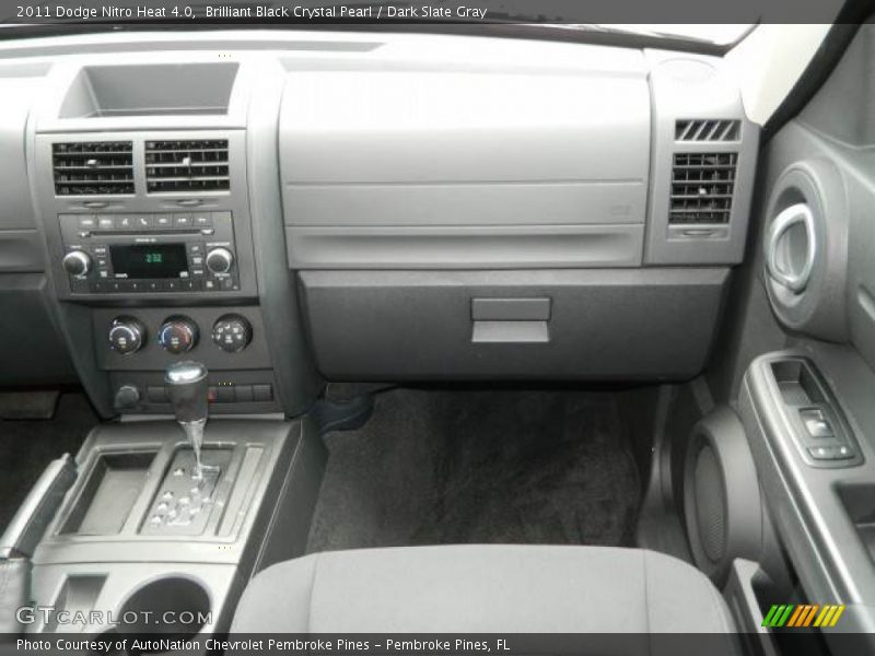 Brilliant Black Crystal Pearl / Dark Slate Gray 2011 Dodge Nitro Heat 4.0