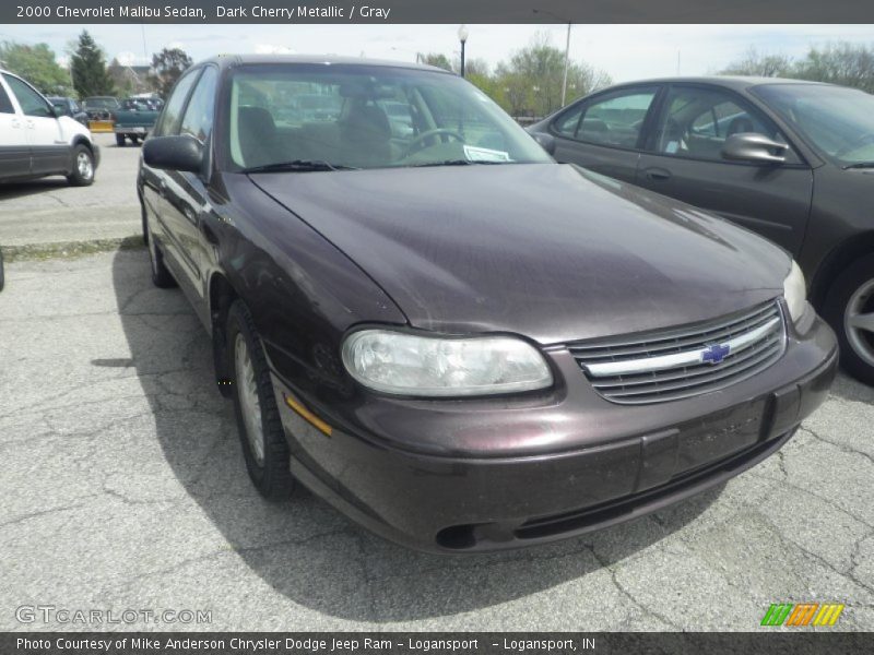 Dark Cherry Metallic / Gray 2000 Chevrolet Malibu Sedan