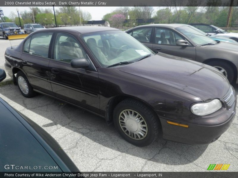 Dark Cherry Metallic / Gray 2000 Chevrolet Malibu Sedan