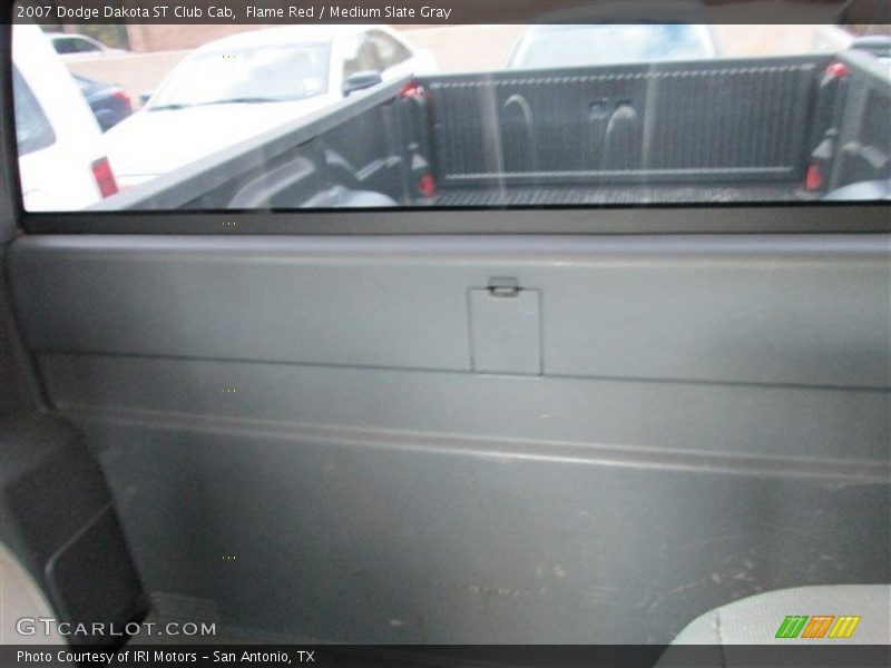 Flame Red / Medium Slate Gray 2007 Dodge Dakota ST Club Cab