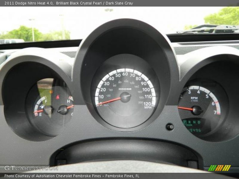 Brilliant Black Crystal Pearl / Dark Slate Gray 2011 Dodge Nitro Heat 4.0