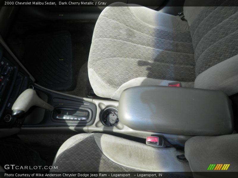 Dark Cherry Metallic / Gray 2000 Chevrolet Malibu Sedan