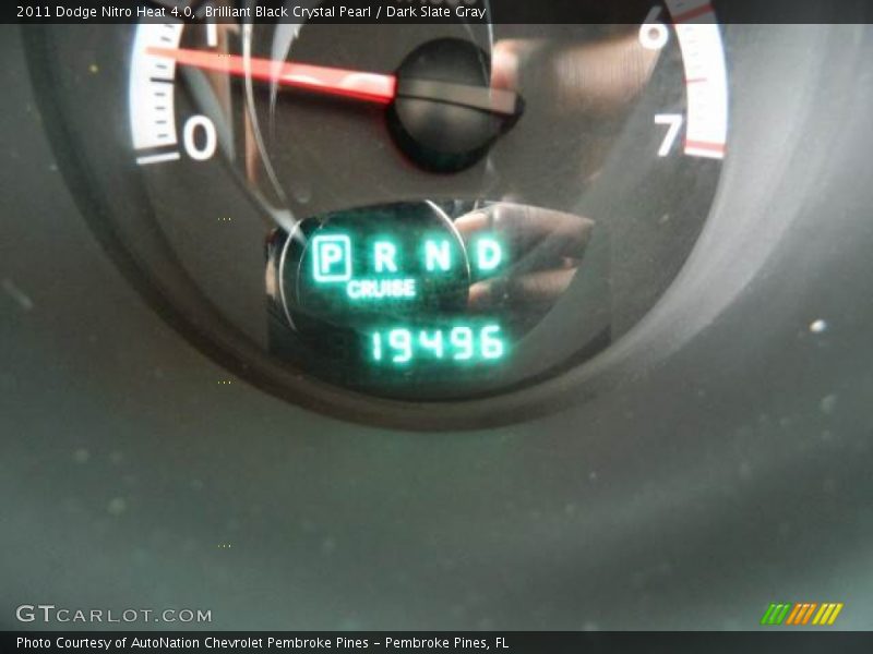 Brilliant Black Crystal Pearl / Dark Slate Gray 2011 Dodge Nitro Heat 4.0