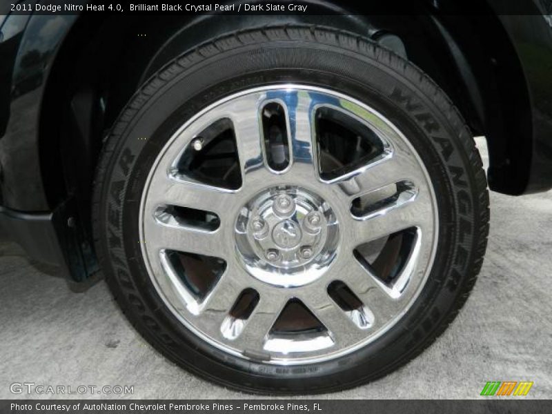 Brilliant Black Crystal Pearl / Dark Slate Gray 2011 Dodge Nitro Heat 4.0