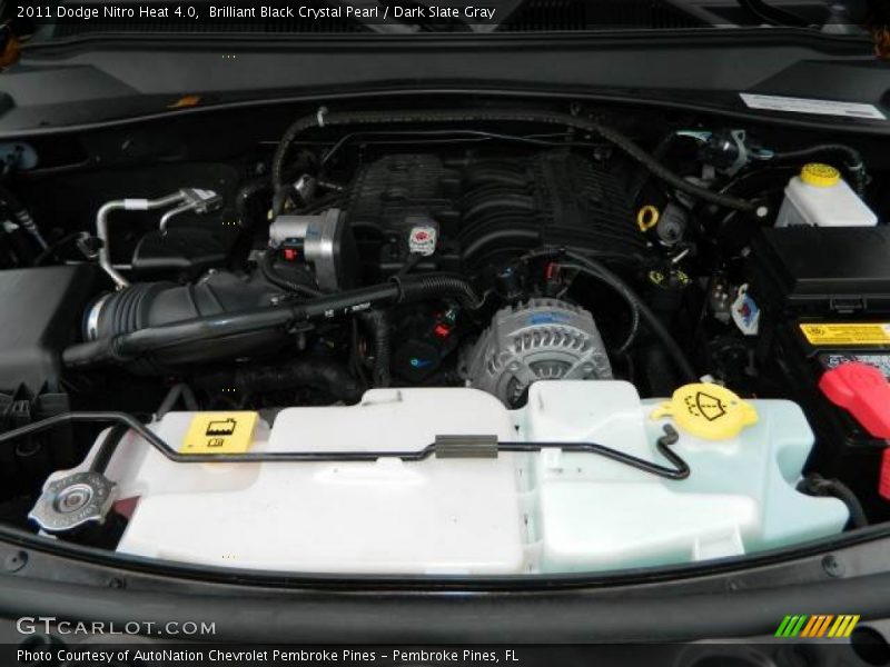 Brilliant Black Crystal Pearl / Dark Slate Gray 2011 Dodge Nitro Heat 4.0