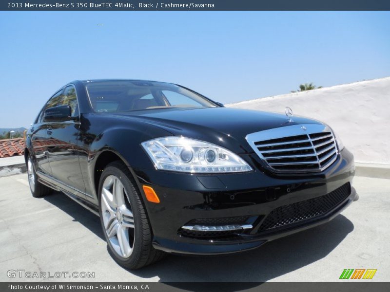 Front 3/4 View of 2013 S 350 BlueTEC 4Matic