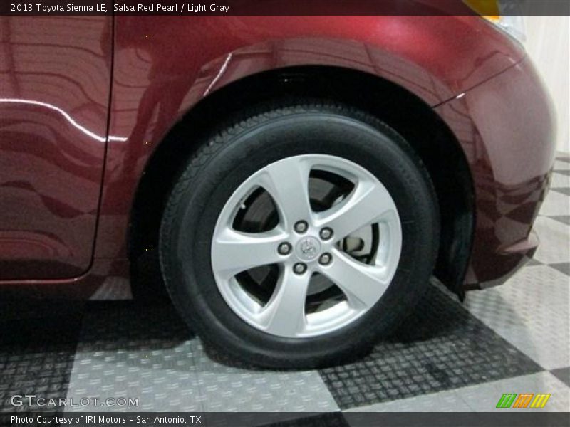 Salsa Red Pearl / Light Gray 2013 Toyota Sienna LE