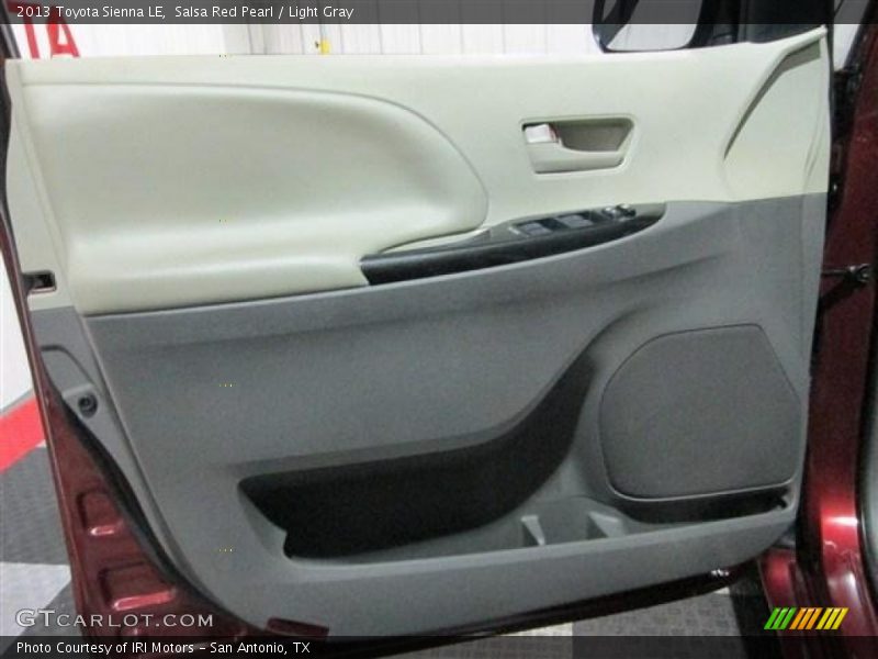 Salsa Red Pearl / Light Gray 2013 Toyota Sienna LE