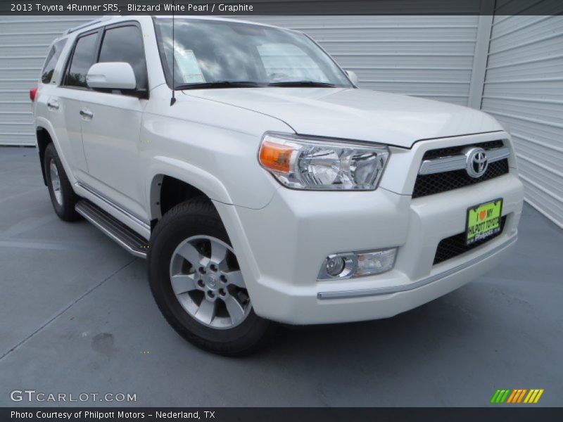 Blizzard White Pearl / Graphite 2013 Toyota 4Runner SR5