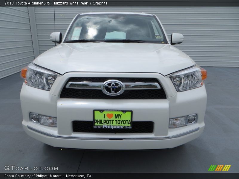 Blizzard White Pearl / Graphite 2013 Toyota 4Runner SR5