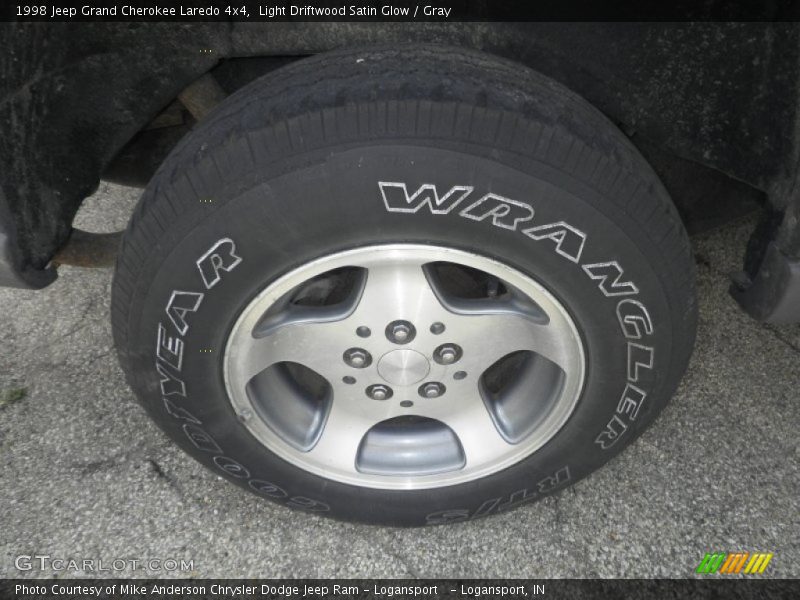 Light Driftwood Satin Glow / Gray 1998 Jeep Grand Cherokee Laredo 4x4