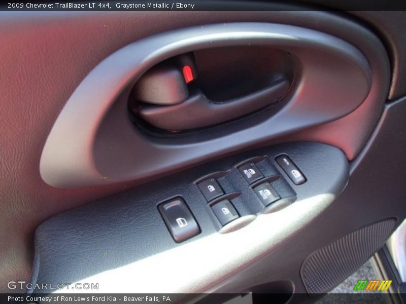 Graystone Metallic / Ebony 2009 Chevrolet TrailBlazer LT 4x4