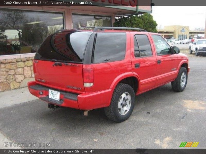 Victory Red / Medium Gray 2002 Chevrolet Blazer LS 4x4