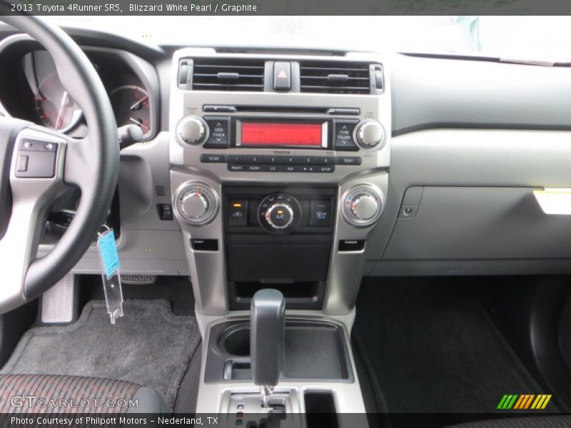 Blizzard White Pearl / Graphite 2013 Toyota 4Runner SR5