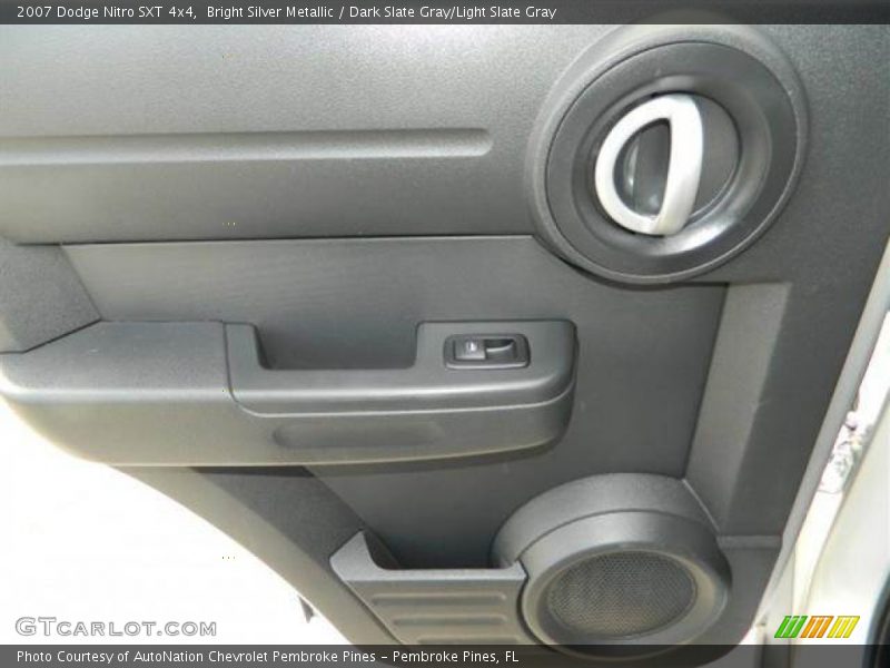 Bright Silver Metallic / Dark Slate Gray/Light Slate Gray 2007 Dodge Nitro SXT 4x4