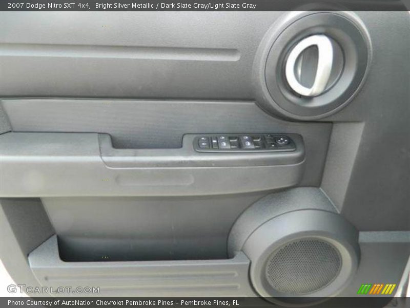 Bright Silver Metallic / Dark Slate Gray/Light Slate Gray 2007 Dodge Nitro SXT 4x4