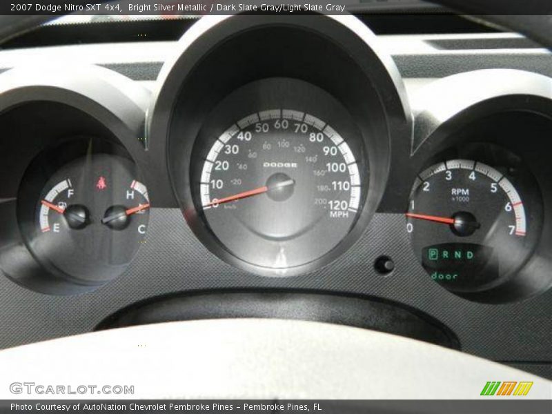 Bright Silver Metallic / Dark Slate Gray/Light Slate Gray 2007 Dodge Nitro SXT 4x4