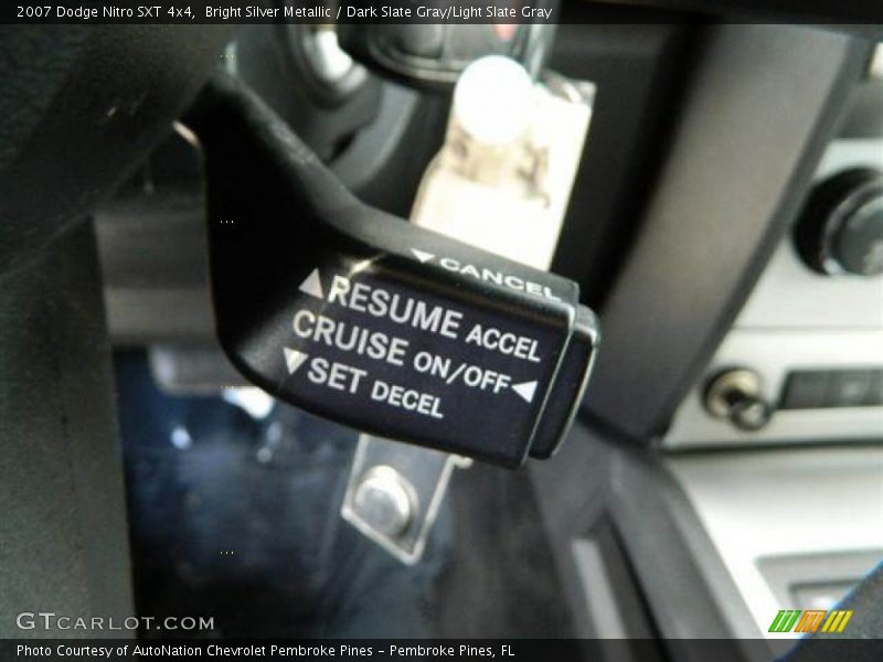 Bright Silver Metallic / Dark Slate Gray/Light Slate Gray 2007 Dodge Nitro SXT 4x4