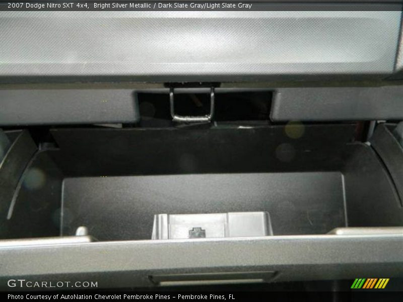 Bright Silver Metallic / Dark Slate Gray/Light Slate Gray 2007 Dodge Nitro SXT 4x4