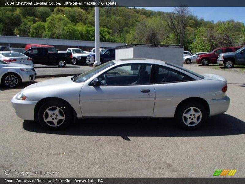 Ultra Silver Metallic / Graphite 2004 Chevrolet Cavalier Coupe