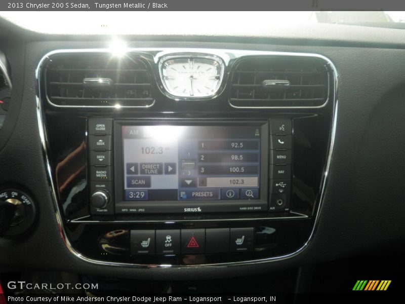 Tungsten Metallic / Black 2013 Chrysler 200 S Sedan