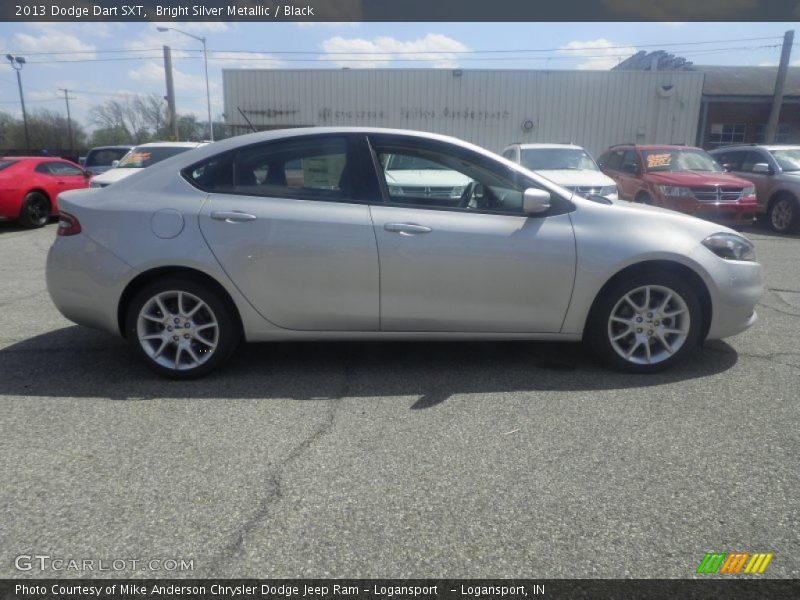 Bright Silver Metallic / Black 2013 Dodge Dart SXT