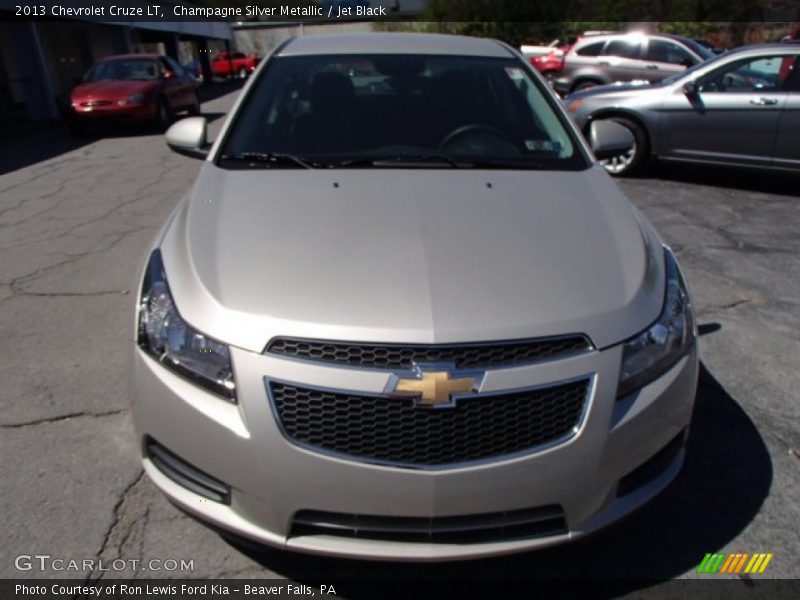 Champagne Silver Metallic / Jet Black 2013 Chevrolet Cruze LT