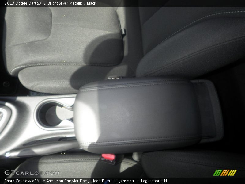 Bright Silver Metallic / Black 2013 Dodge Dart SXT