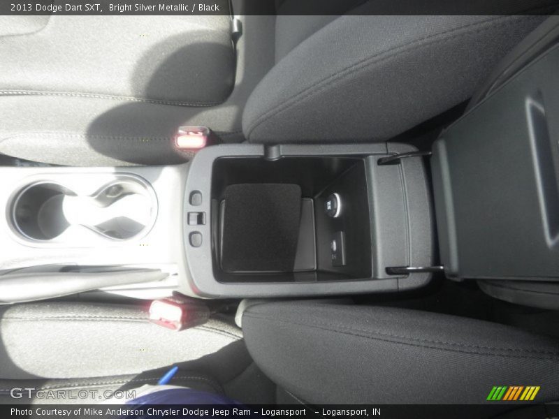 Bright Silver Metallic / Black 2013 Dodge Dart SXT