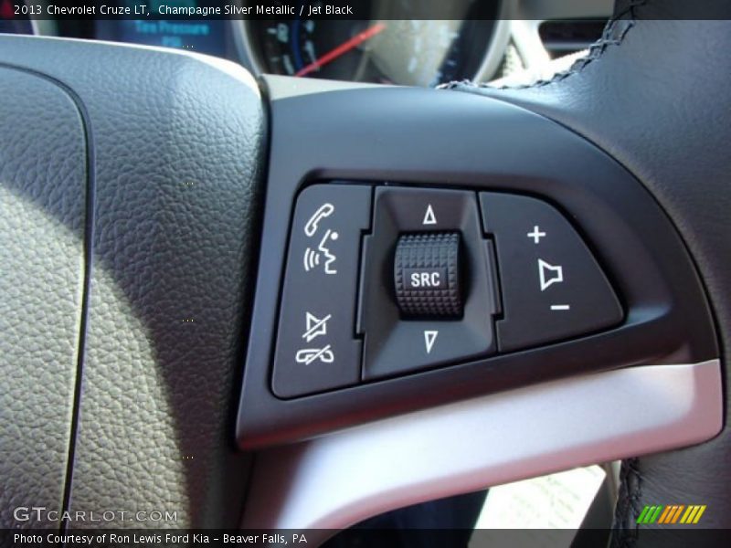 Champagne Silver Metallic / Jet Black 2013 Chevrolet Cruze LT