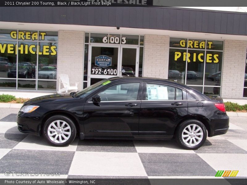 Black / Black/Light Frost Beige 2011 Chrysler 200 Touring
