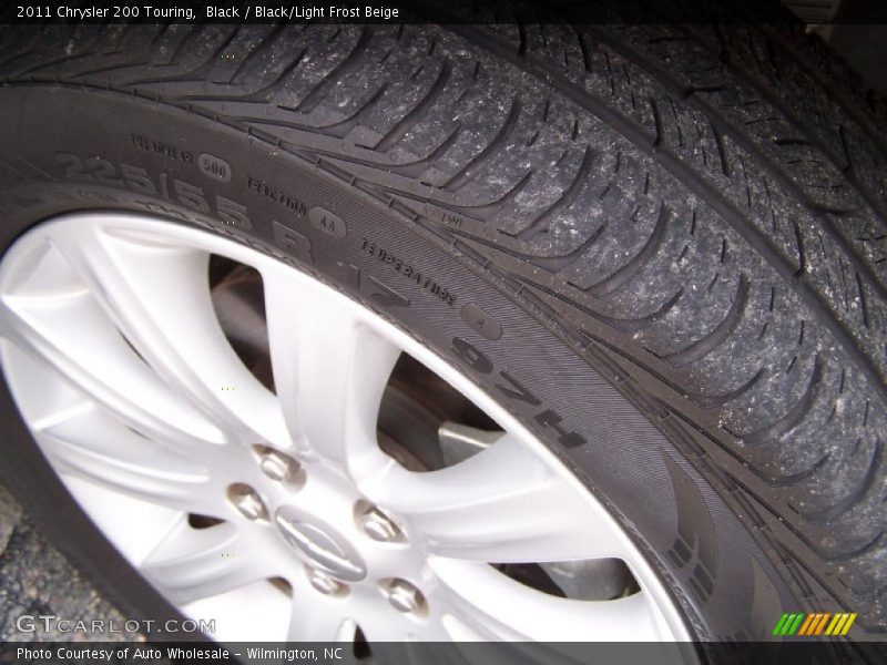 Black / Black/Light Frost Beige 2011 Chrysler 200 Touring