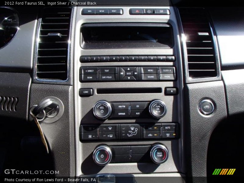 Ingot Silver / Charcoal Black 2012 Ford Taurus SEL