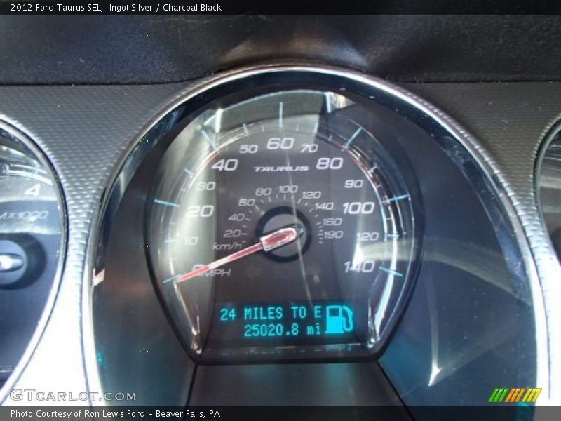 Ingot Silver / Charcoal Black 2012 Ford Taurus SEL
