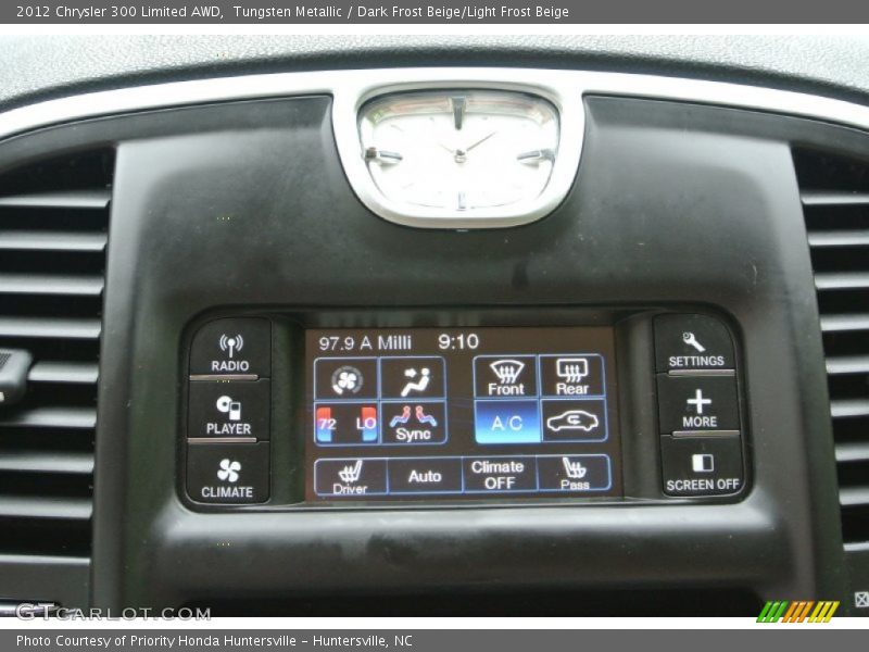 Controls of 2012 300 Limited AWD