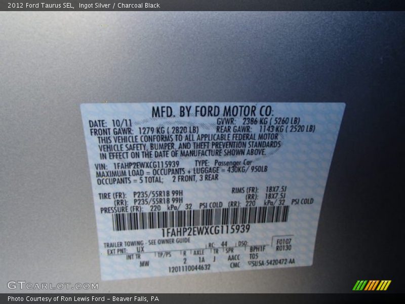 Ingot Silver / Charcoal Black 2012 Ford Taurus SEL
