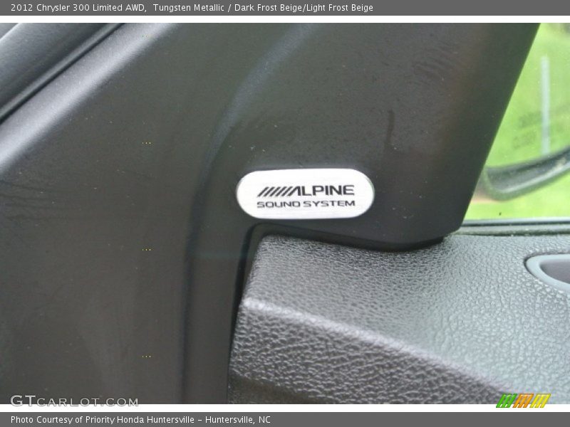 Audio System of 2012 300 Limited AWD