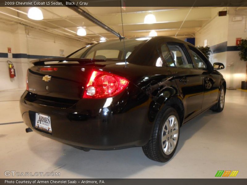 Black / Gray 2009 Chevrolet Cobalt LS Sedan