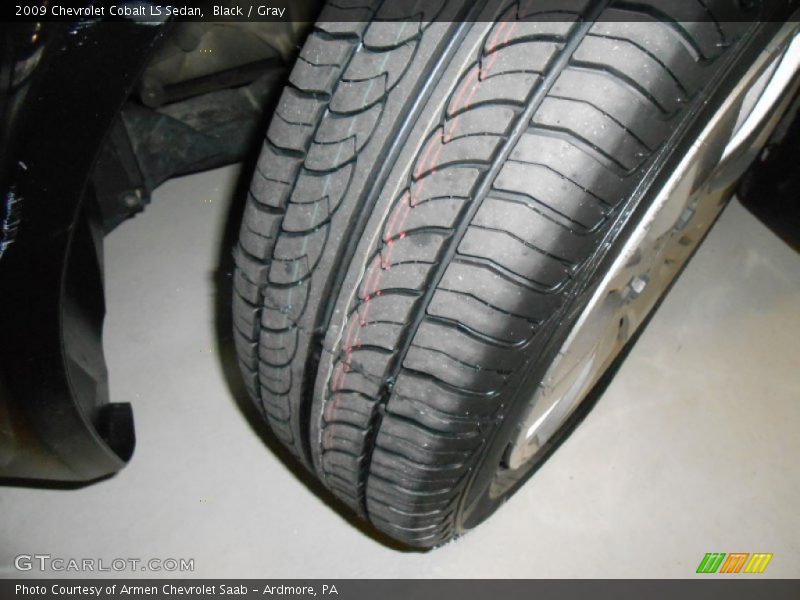 Black / Gray 2009 Chevrolet Cobalt LS Sedan
