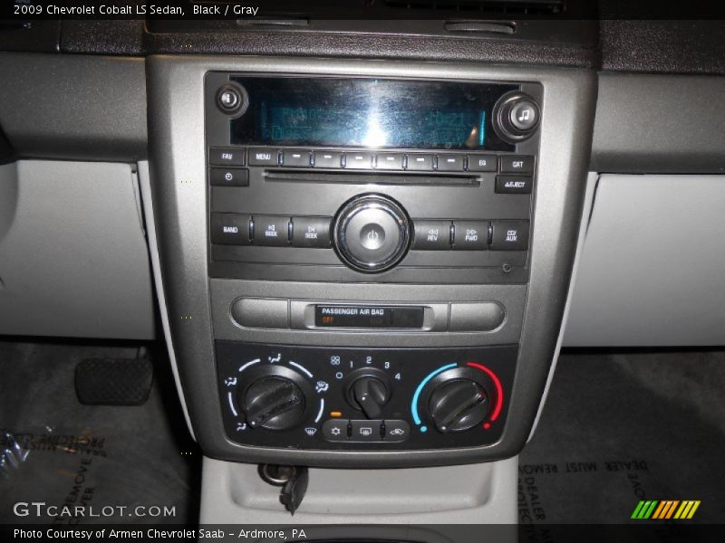 Black / Gray 2009 Chevrolet Cobalt LS Sedan