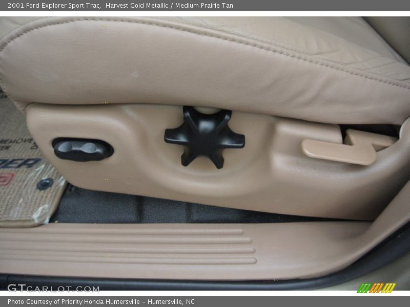Front Seat of 2001 Explorer Sport Trac 