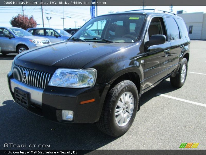 Black / Pebble/Light Parchment 2006 Mercury Mariner Luxury 4WD