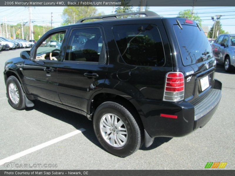 Black / Pebble/Light Parchment 2006 Mercury Mariner Luxury 4WD