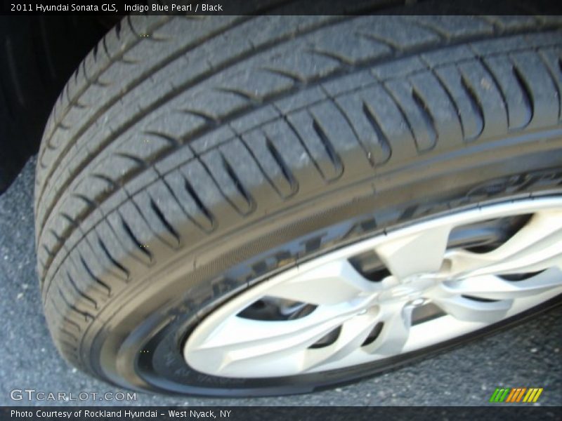 Indigo Blue Pearl / Black 2011 Hyundai Sonata GLS