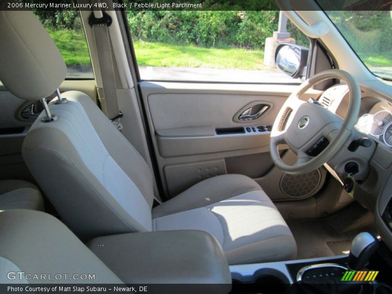 Black / Pebble/Light Parchment 2006 Mercury Mariner Luxury 4WD