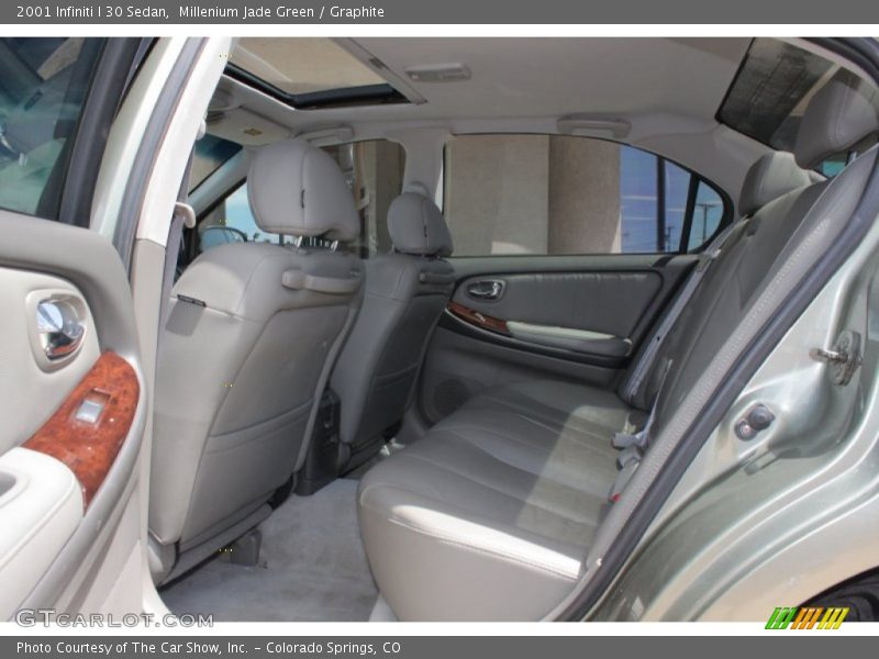 Millenium Jade Green / Graphite 2001 Infiniti I 30 Sedan