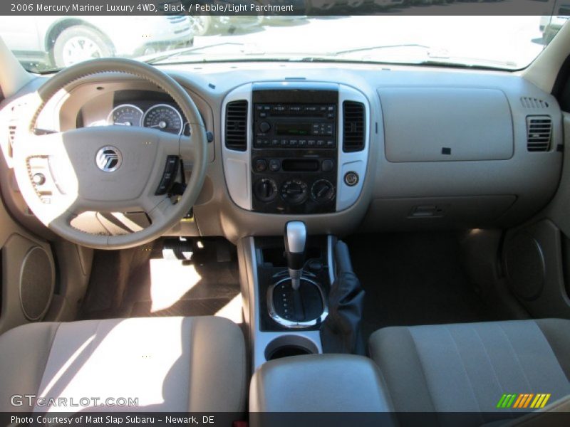 Black / Pebble/Light Parchment 2006 Mercury Mariner Luxury 4WD