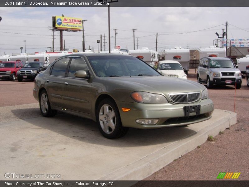 Millenium Jade Green / Graphite 2001 Infiniti I 30 Sedan