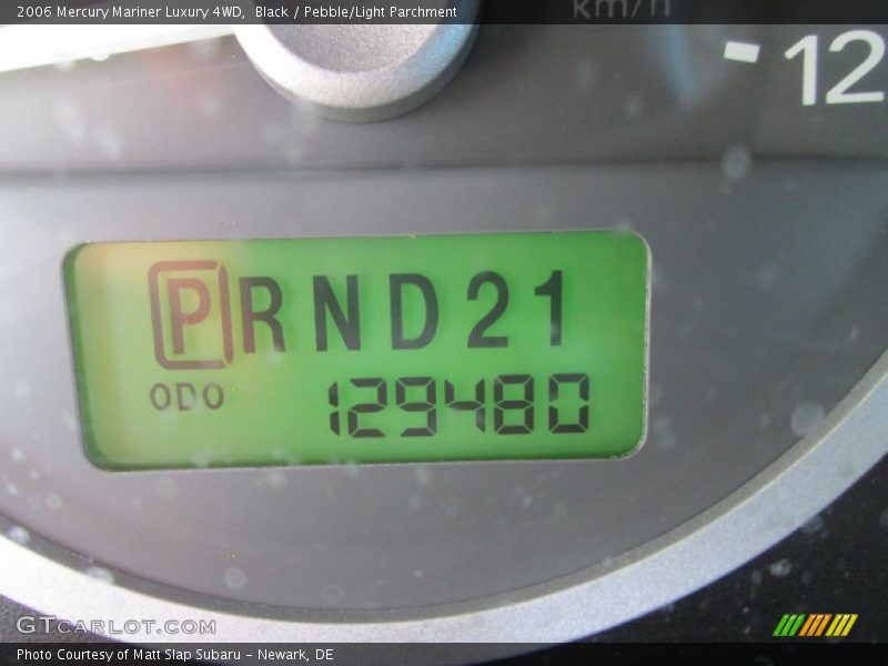 Black / Pebble/Light Parchment 2006 Mercury Mariner Luxury 4WD